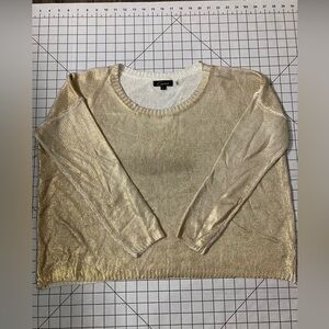 NWOT Cecico Women’s Small Gold Shimmering Sweater